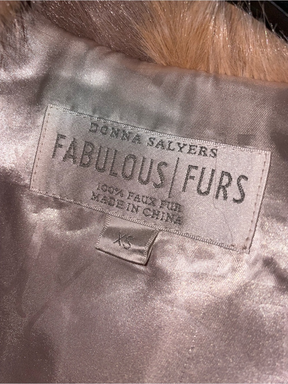 FABULOUS FURS CALICO FOX FAUX FUR VEST SZ XS NWOT 1st Sample - Picture 5 of 7
